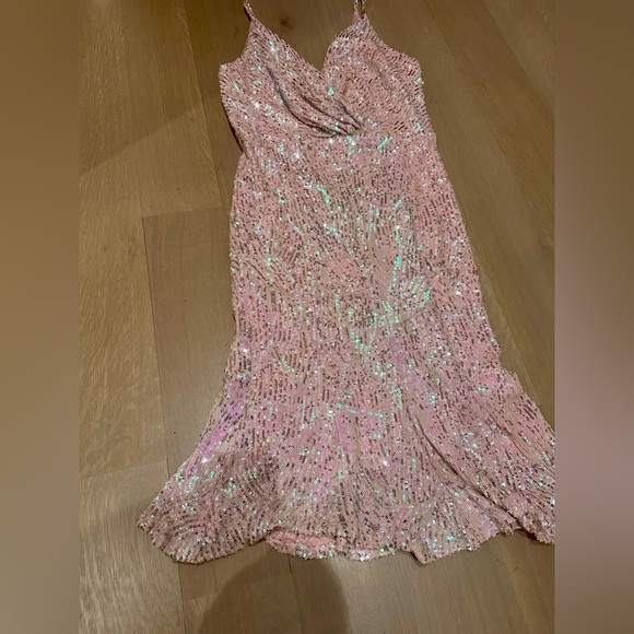 Fancy dress - Picture 4 of 4